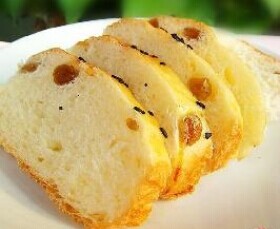 葡萄干蜂蜜小面包的做法